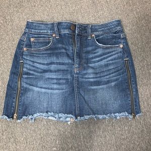 American Eagle Jean Skirt✨